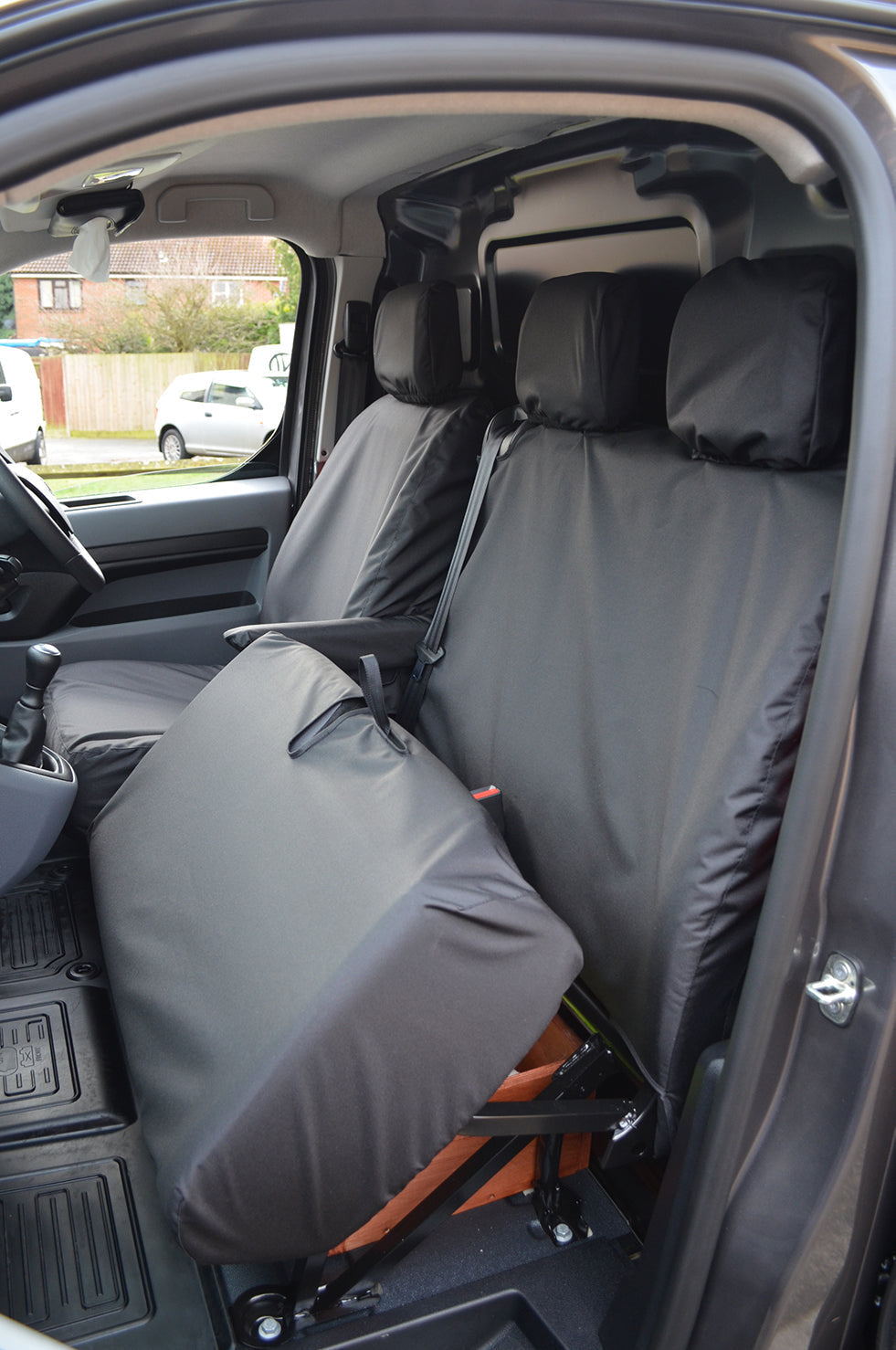 Peugeot e-Expert 2020+ Crew Cab Tailored Seat Covers