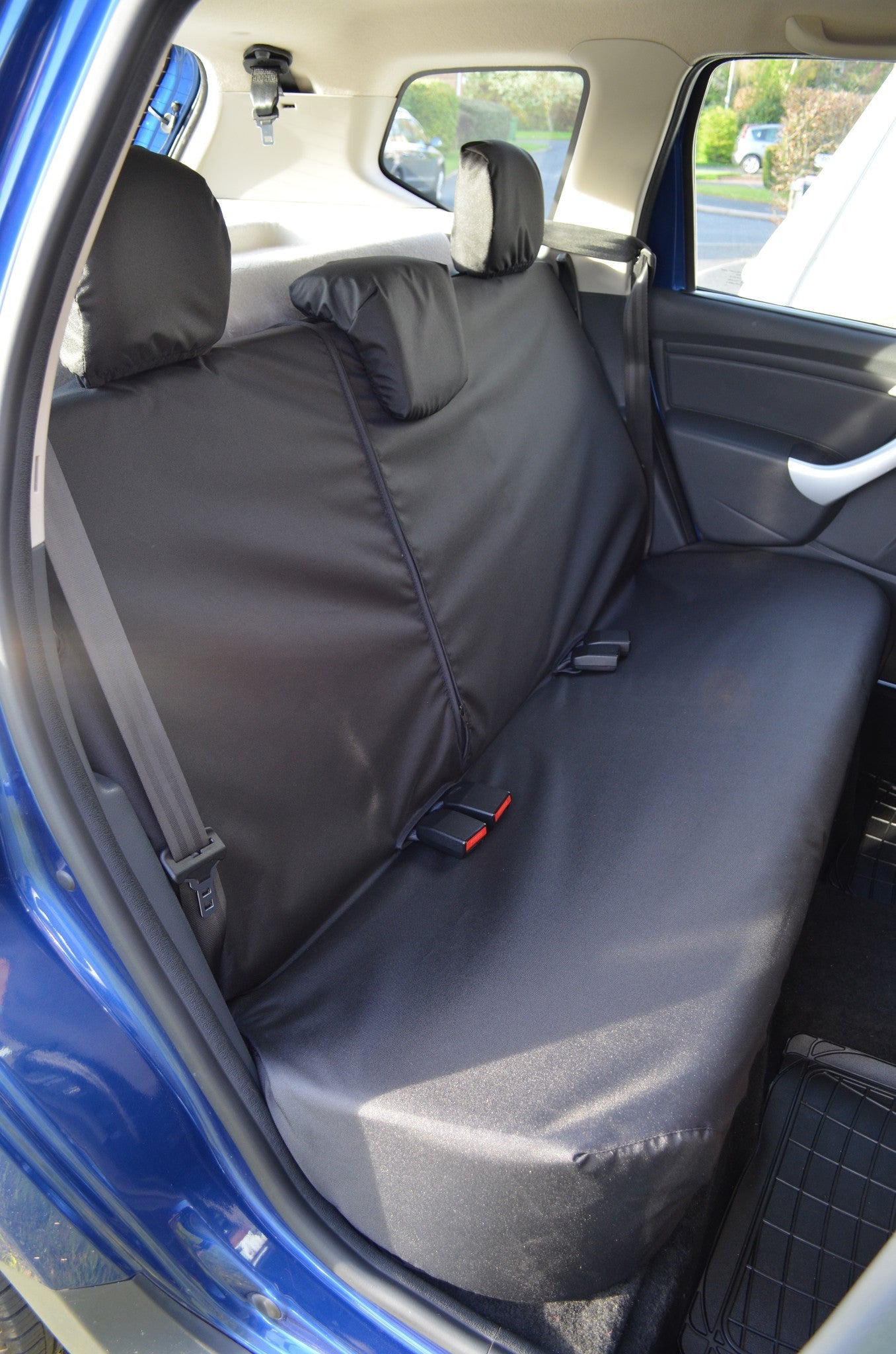 Dacia Duster 2013 - 2018 Tailored Seat Covers Black / Rear Seat Covers Seat Covers 4 Vans Ltd