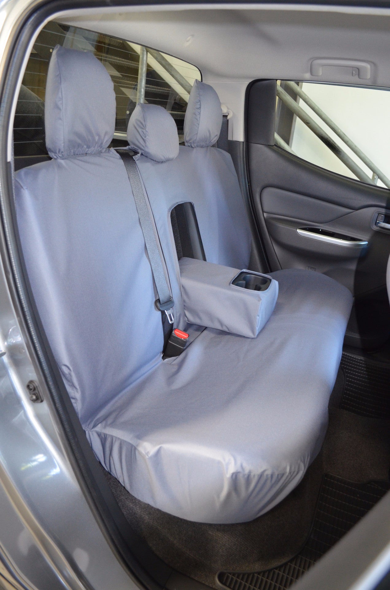 Mitsubishi L200 Mk 7 Double Cab (2015 Onwards) Tailored Seat Covers Rear Seats / Grey Seat Covers 4 Vans Ltd