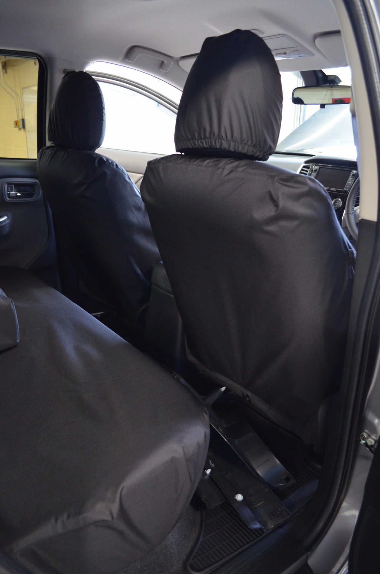 Mitsubishi L200 Mk 7 Double Cab (2015 Onwards) Tailored Seat Covers  Seat Covers 4 Vans Ltd