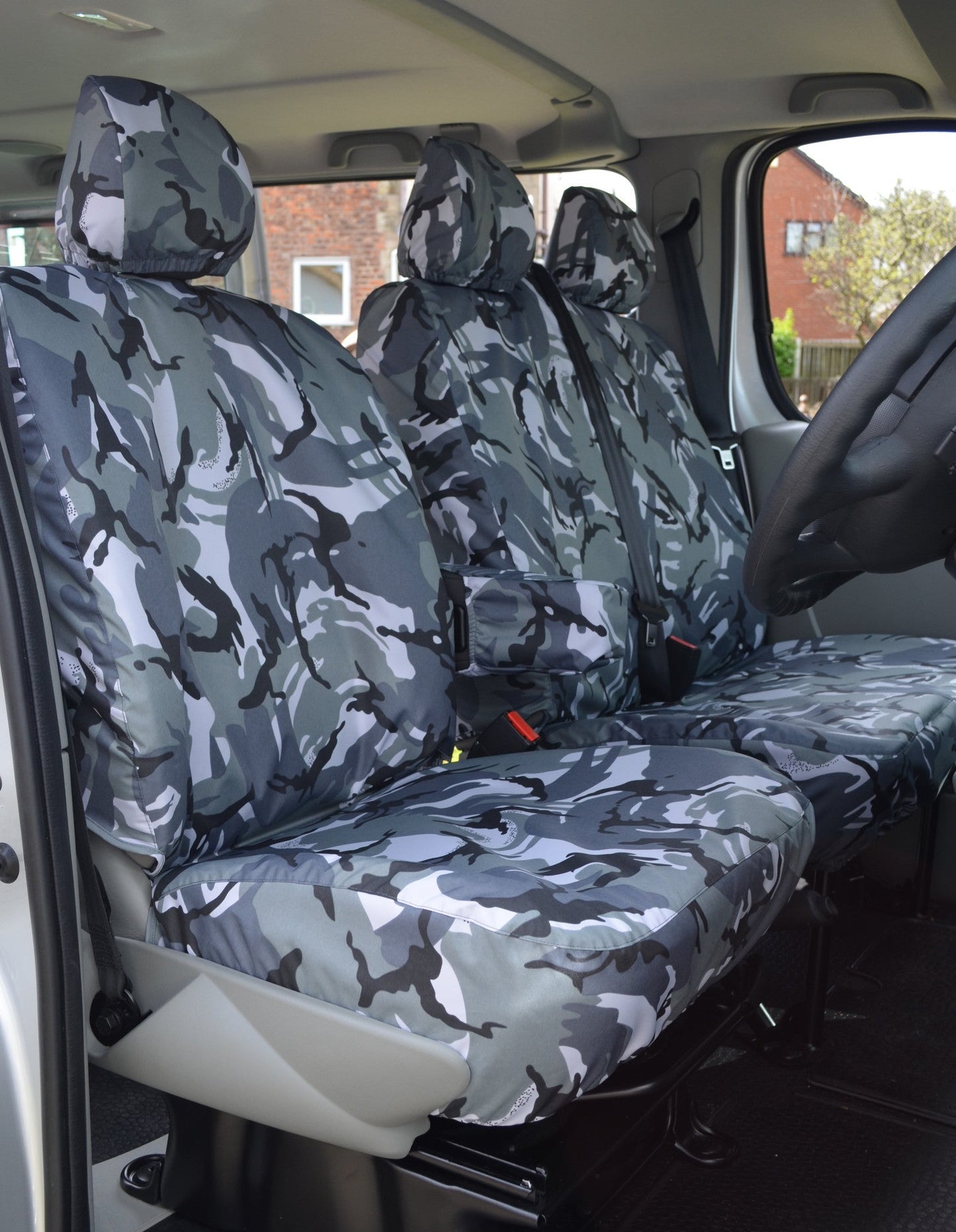 Renault Trafic 2001 - 2006 Tailored Front Seat Covers Urban Camouflage / With Driver's Armrest Seat Covers 4 Vans Ltd