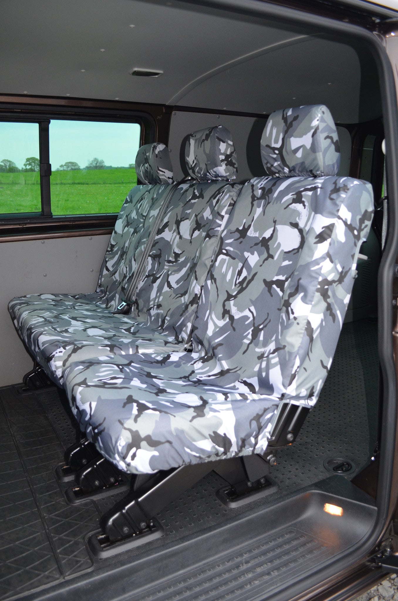 VW Volkswagen Transporter T5 Kombi 2003-2009 Rear Seat Covers Single &amp; Double Seats / Urban Camo Seat Covers 4 Vans Ltd