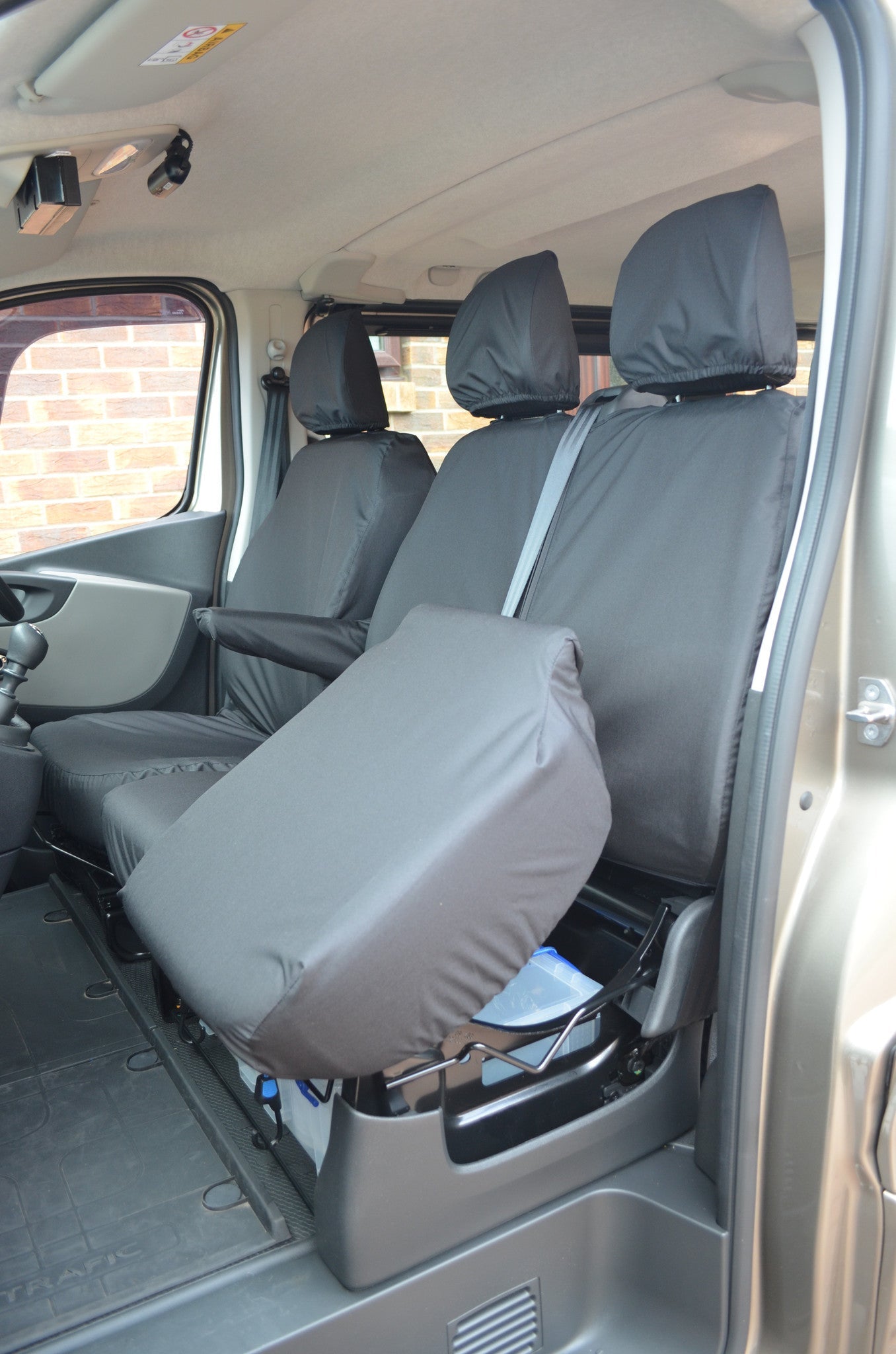 Vauxhall Vivaro Combi 2014 - 2019 9-Seater Minibus Seat Covers Front 3 Seats (Underseat Storage) / Black Seat Covers 4 Vans Ltd