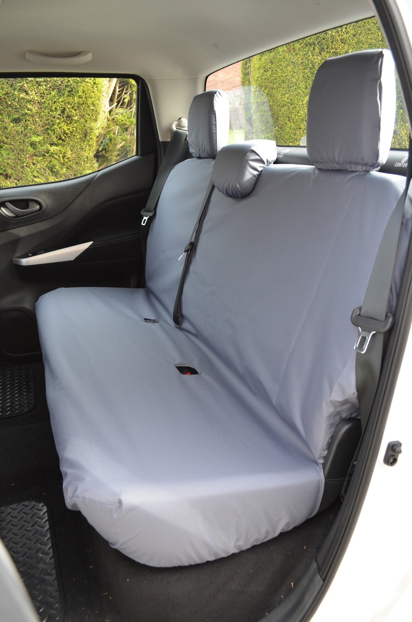 Nissan Navara NP300 Double Cab (2016 Onwards) Tailored Seat Covers Rear Seats / Grey Seat Covers 4 Vans Ltd